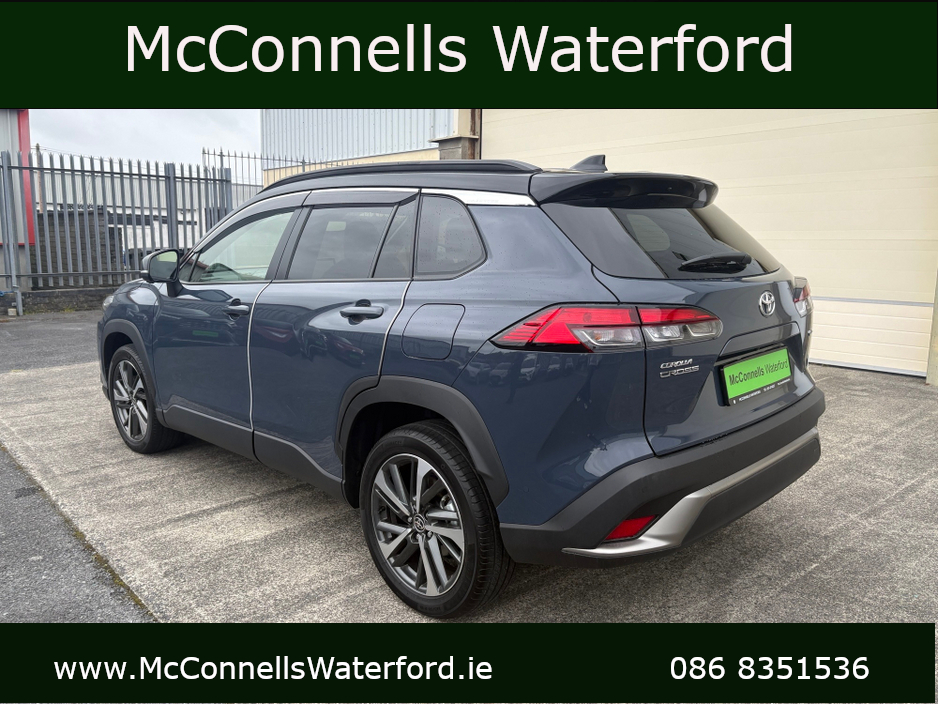 2023 Toyota Corolla Cross - image 4