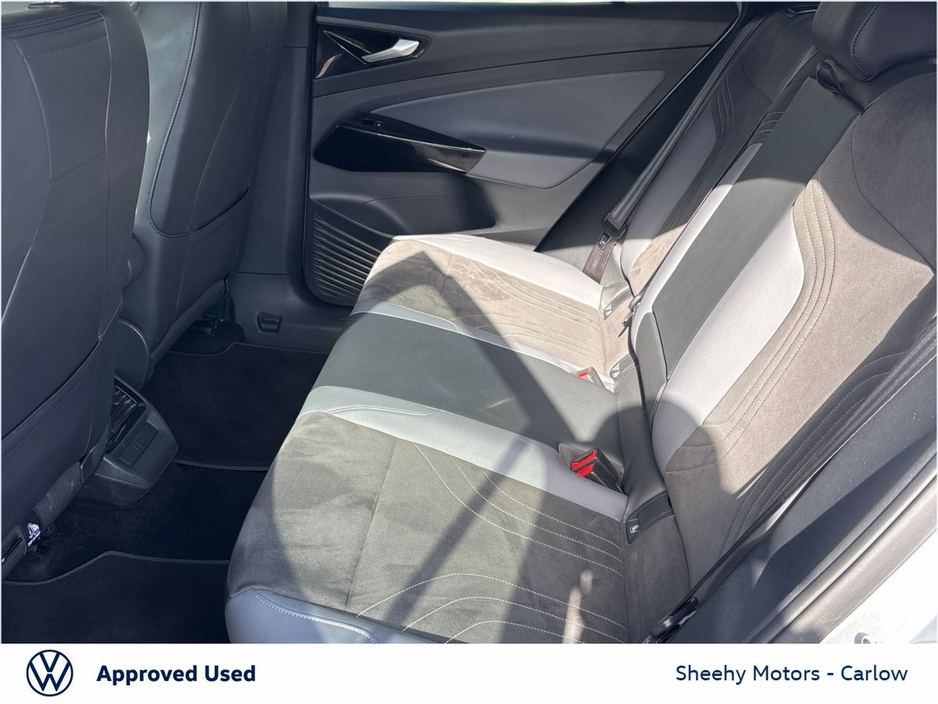 2023 Volkswagen ID.4 - image 7
