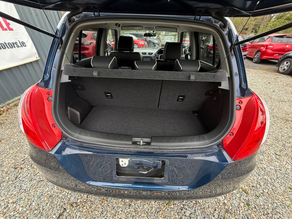 2015 Suzuki Swift - image 7