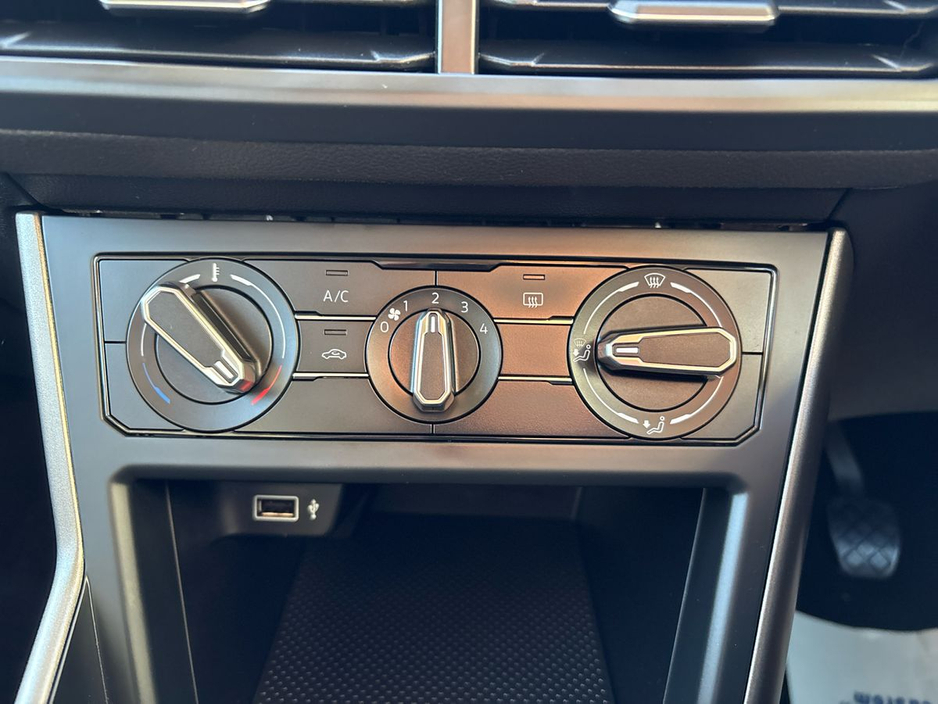 2018 Volkswagen Polo 1.0 TSI 65HP Launch Edition €13,975