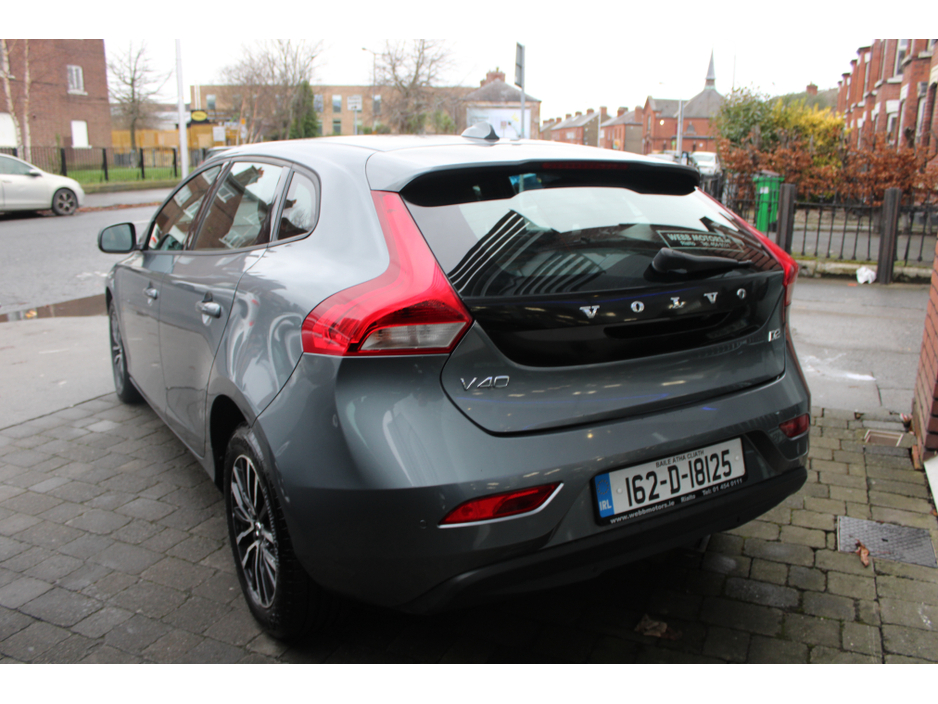 2016 Volvo V40 D2 MOMENTUM ED GT 5DR AUTOMATIC €13,300