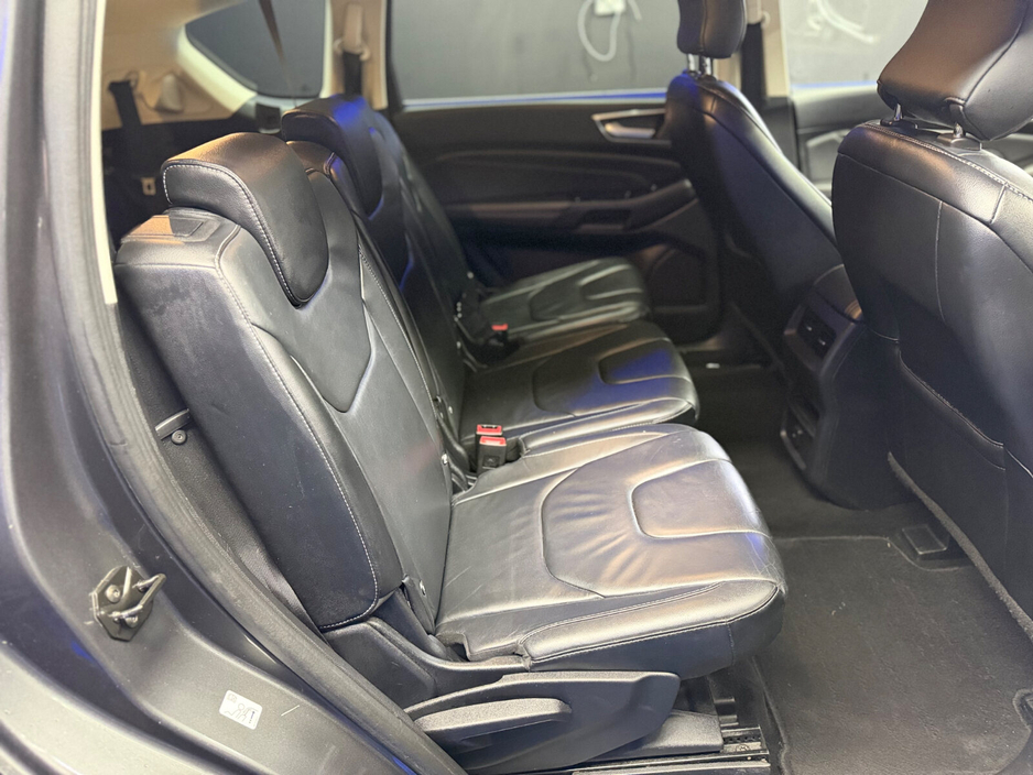 2016 Ford S-Max - image 24