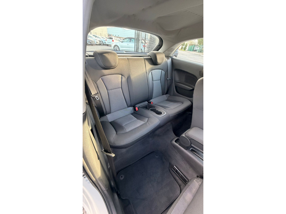 2011 Audi A1 - image 12