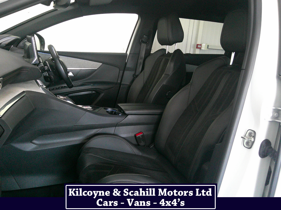 2021 Peugeot 5008 GT BLUEHDI S/S AUTO €30,950