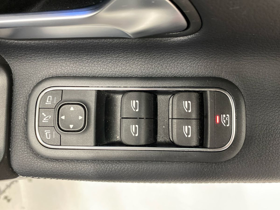 2025 Mercedes-Benz CLA Class - image 22