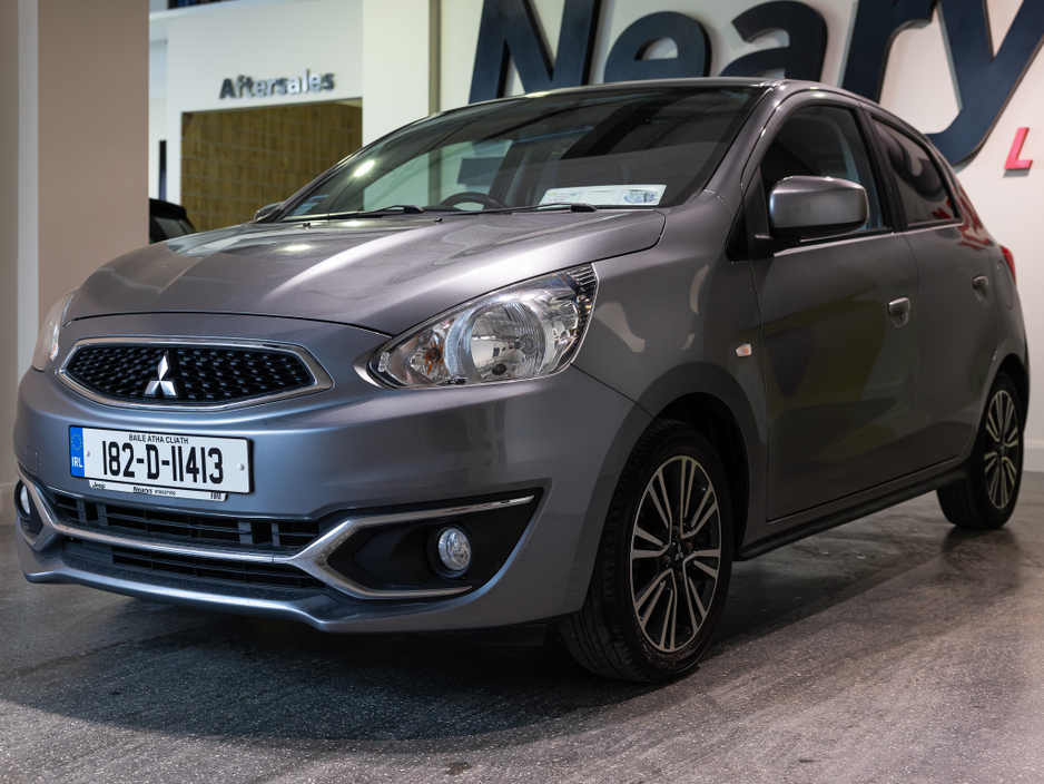 2018 Mitsubishi Space Star - image 3