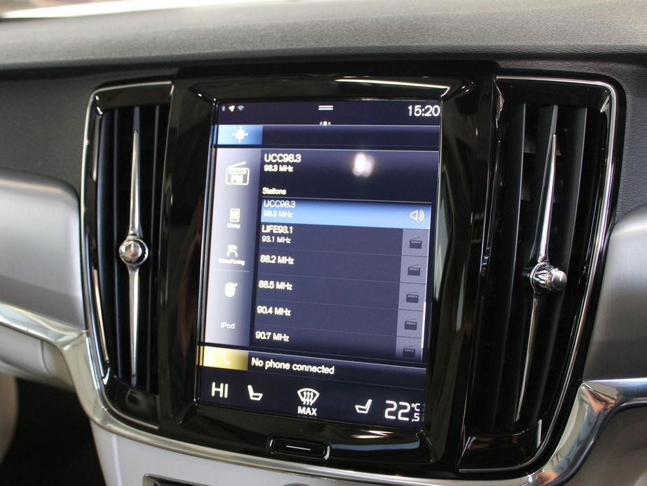 2019 Volvo V90 D4 MOM 5DR Auto €29,499