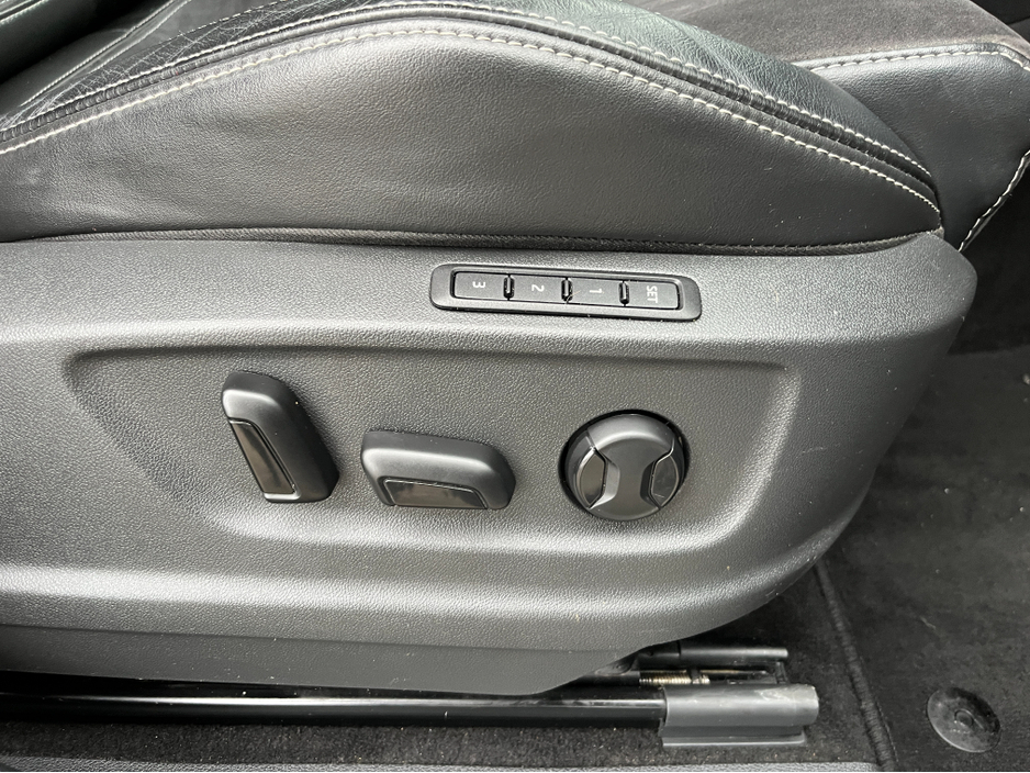 2020 Skoda Kodiaq SPORTLINE 7 SEATER AUTOMATIC 150BHP 2.0 DIESEL //PANORAMIC GLASS ROOF//HEATED SEATS AND STEERING WHEEL//REVERSE CAMERA// €33,950