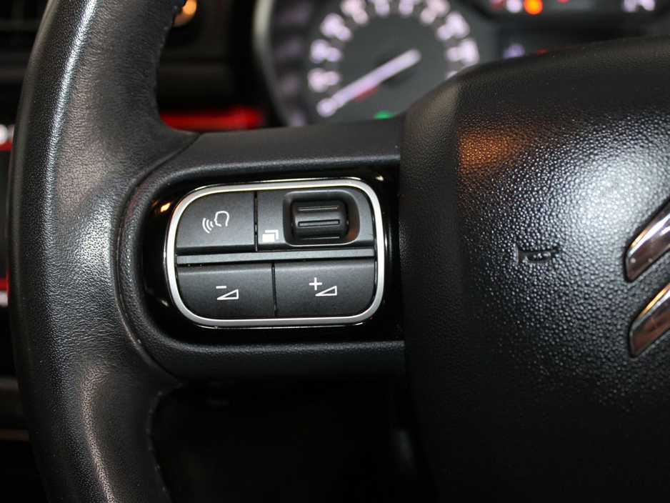 2017 Citroen C3 - image 24