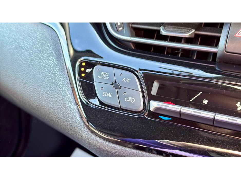 2018 Toyota C-HR - image 27