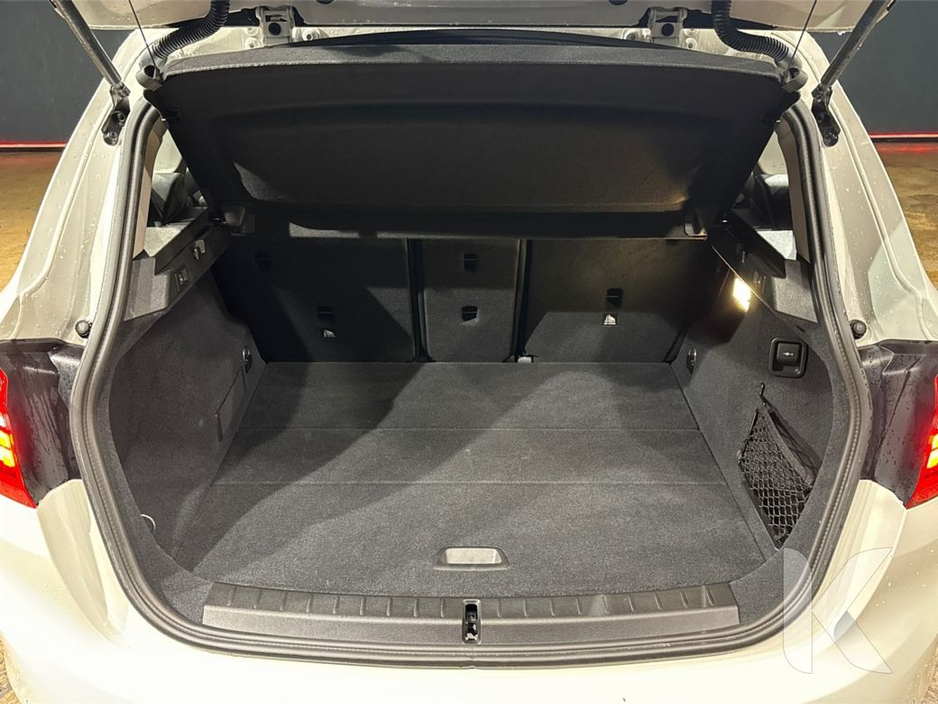 2019 BMW 2 Series - image 12