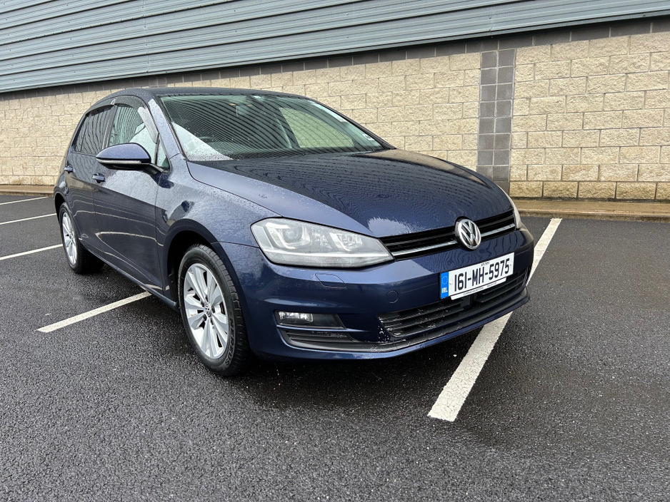 2016 Volkswagen Golf - image 3