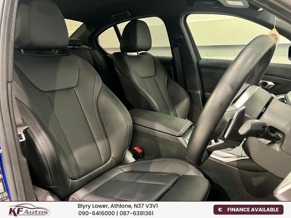 2025 BMW 3 Series - image 16