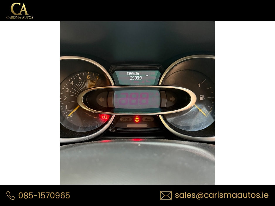 2015 Renault Clio - image 16