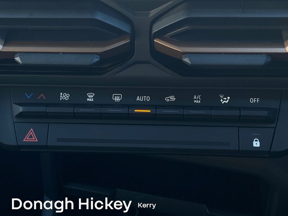 2026 Dacia Duster - image 22