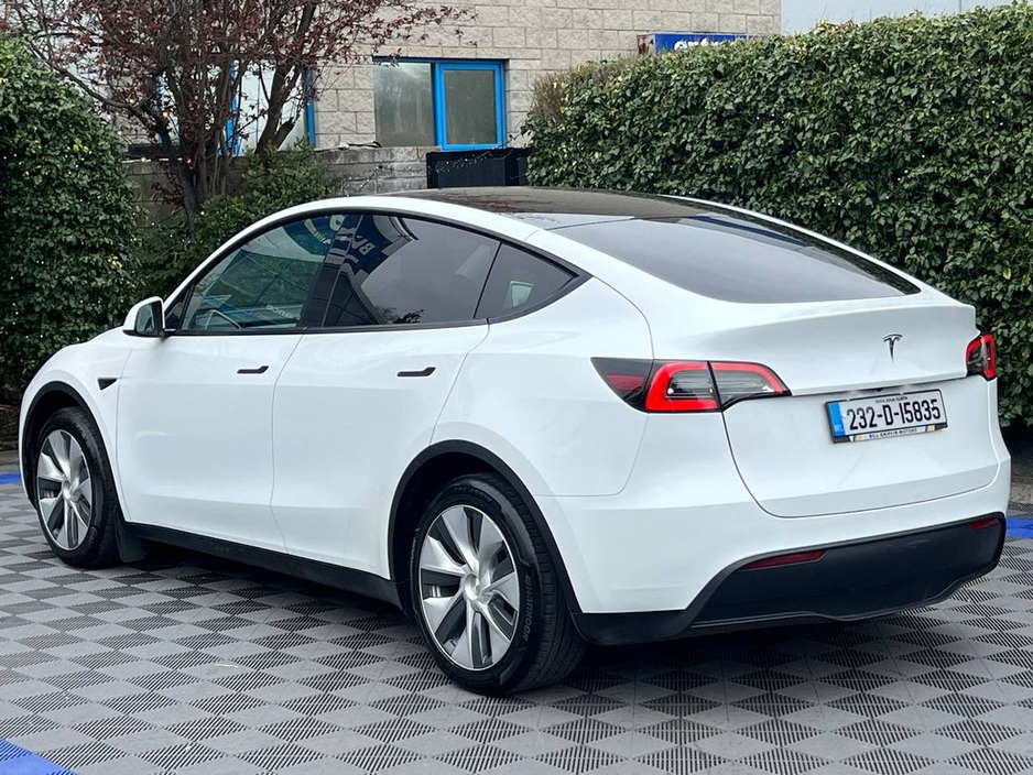 2023 Tesla Model Y - image 6