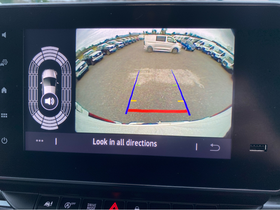 2024 Renault Trafic Red edition LWB 2.0 170BHP Automatic €31,500