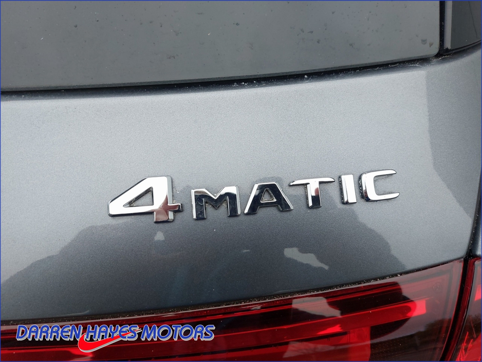 2022 Mercedes-Benz GLE Class - image 26