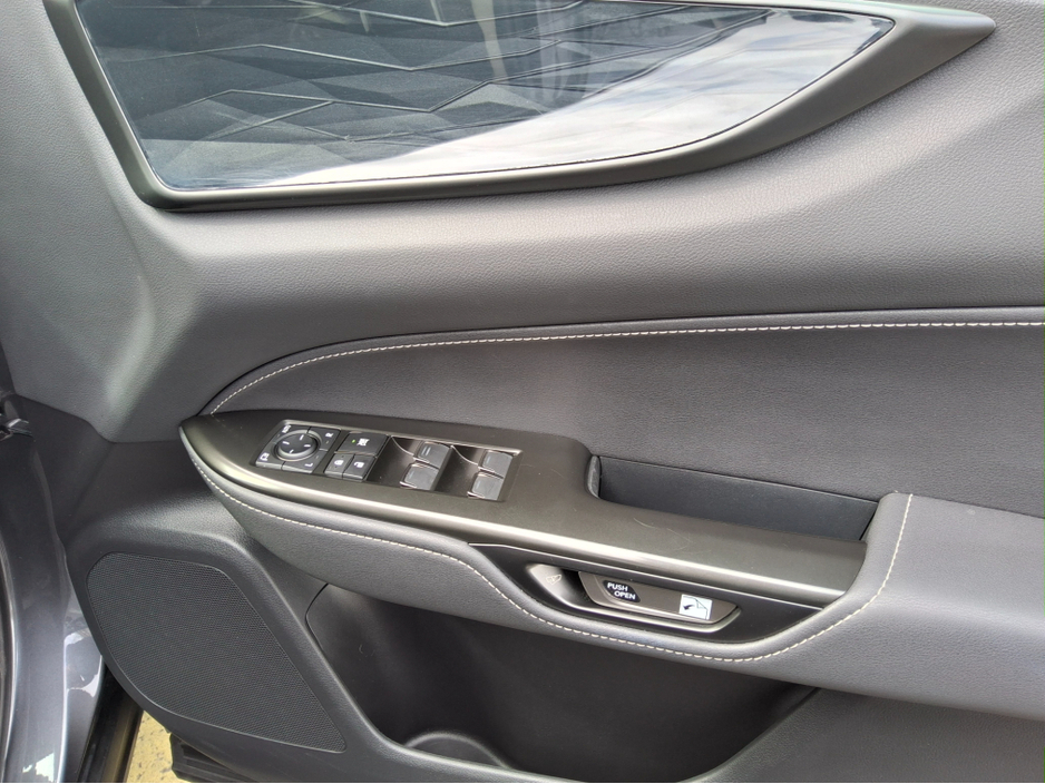 2023 Lexus NX 450 h+ - image 19