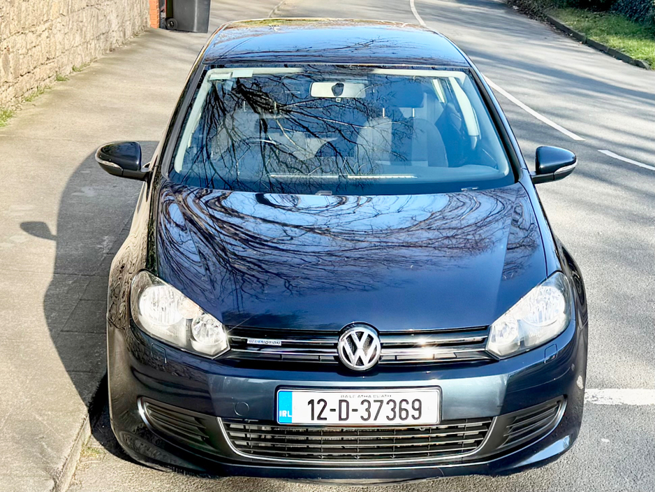 2012 Volkswagen Golf - image 14