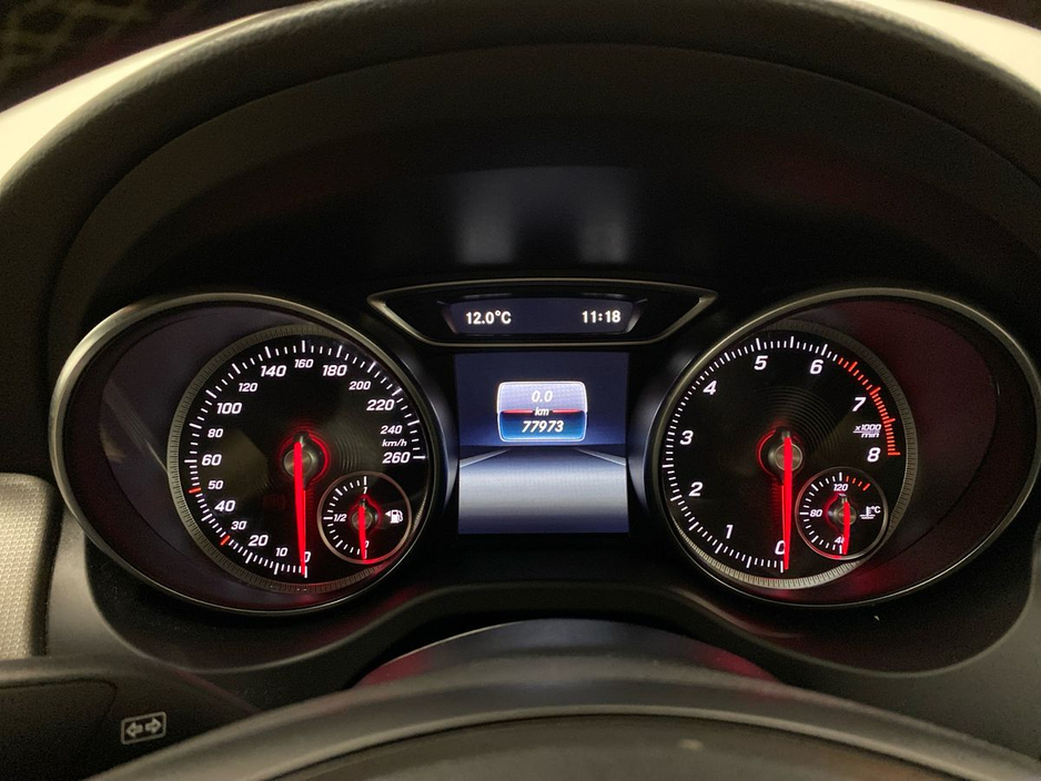 2019 Mercedes-Benz CLA Class - image 8