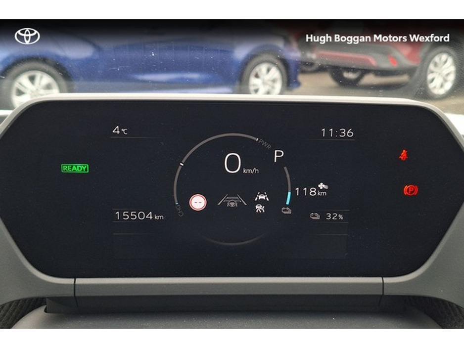 2025 Toyota bZ4X - image 18