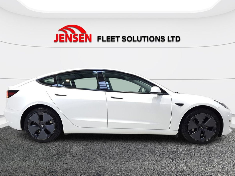 2023 Tesla Model 3 - image 6