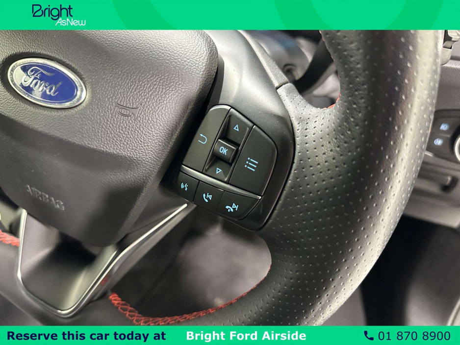 2021 Ford Focus - image 17