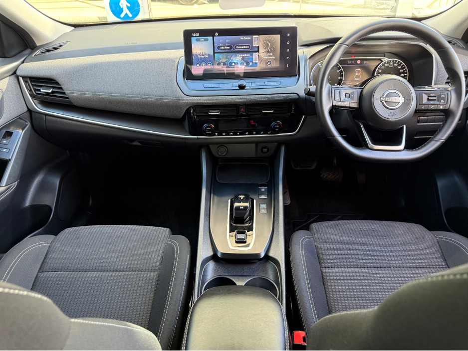 2026 Nissan Qashqai - image 2