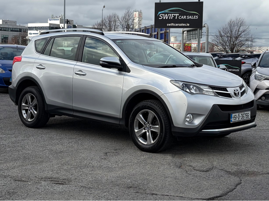 2015 Toyota Rav4 - image 2