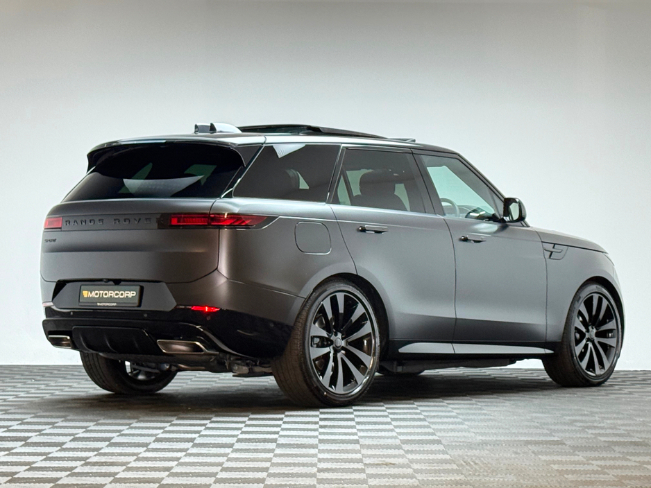 2026 Land Rover Range Rover Sport - image 7