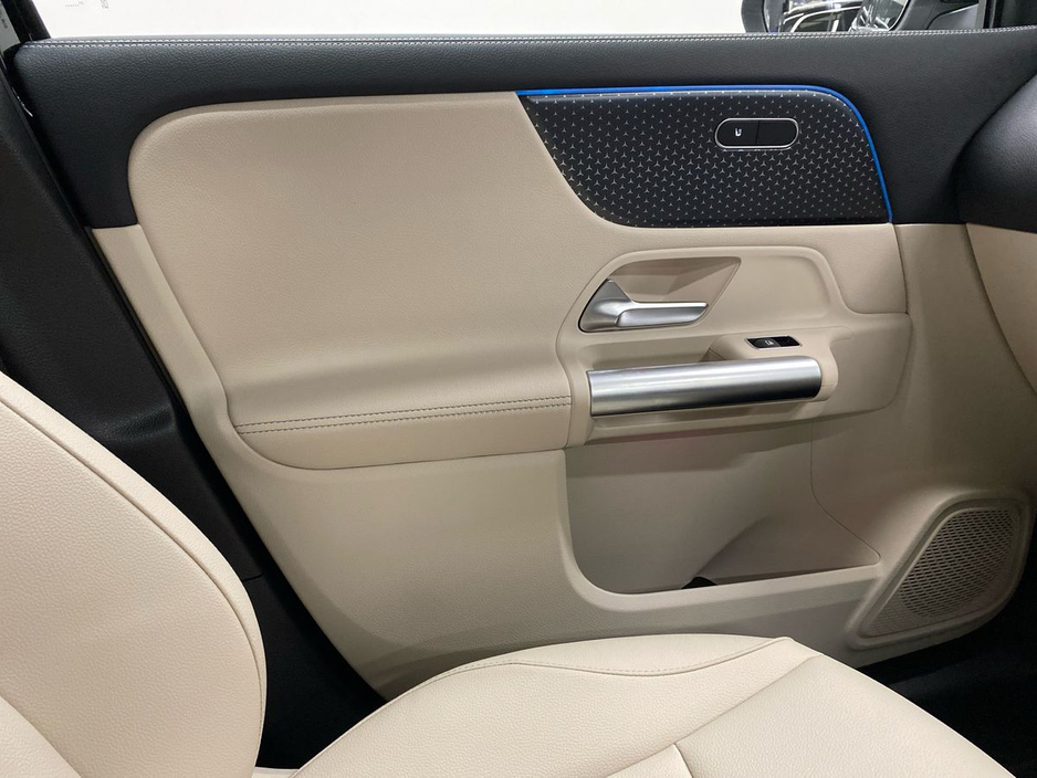 2026 Mercedes-Benz EQA - image 14