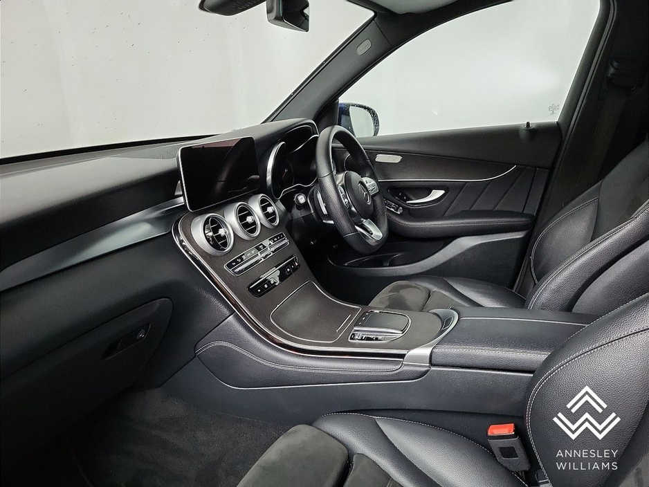 2020 Mercedes-Benz GLC Class GLC300de AMG Line 4MATIC