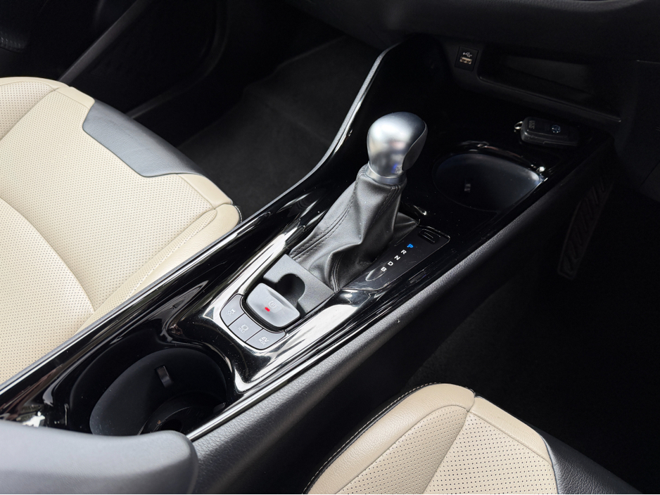 2023 Toyota C-HR - image 20