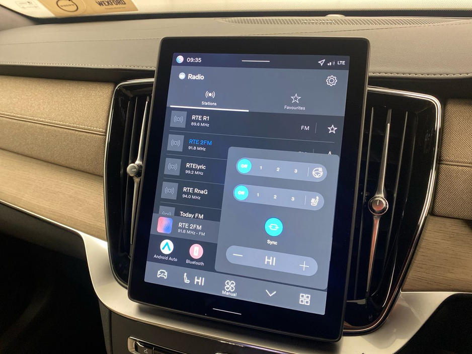 2026 Volvo XC90 - image 16