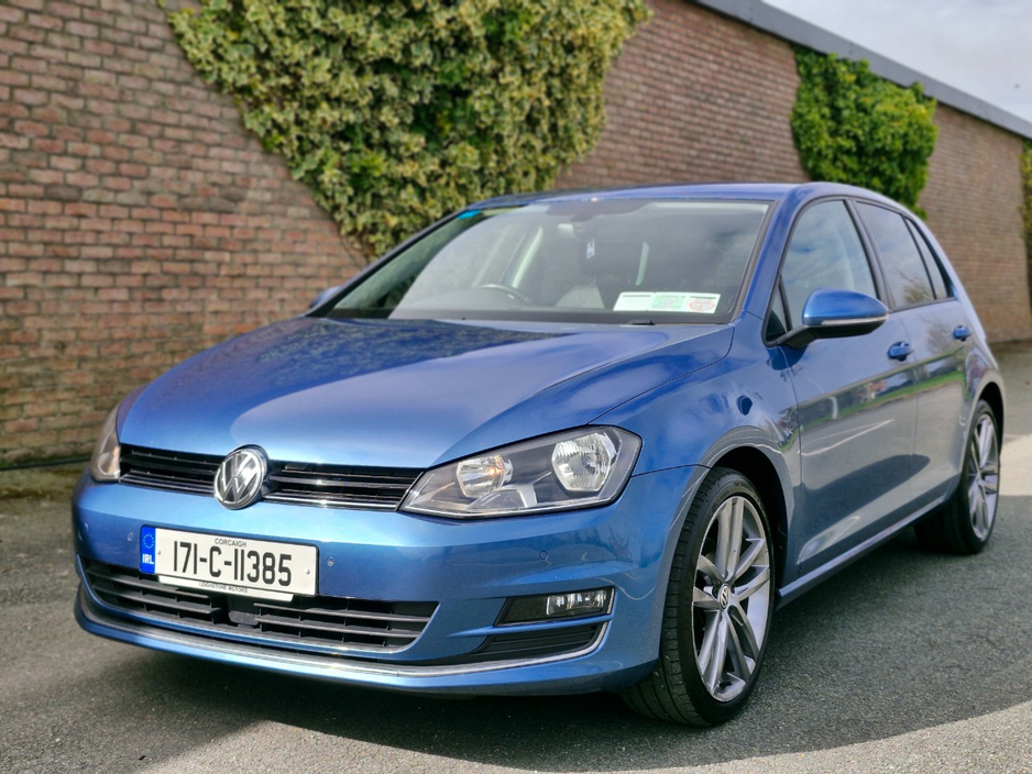 2017 Volkswagen Golf - image 3