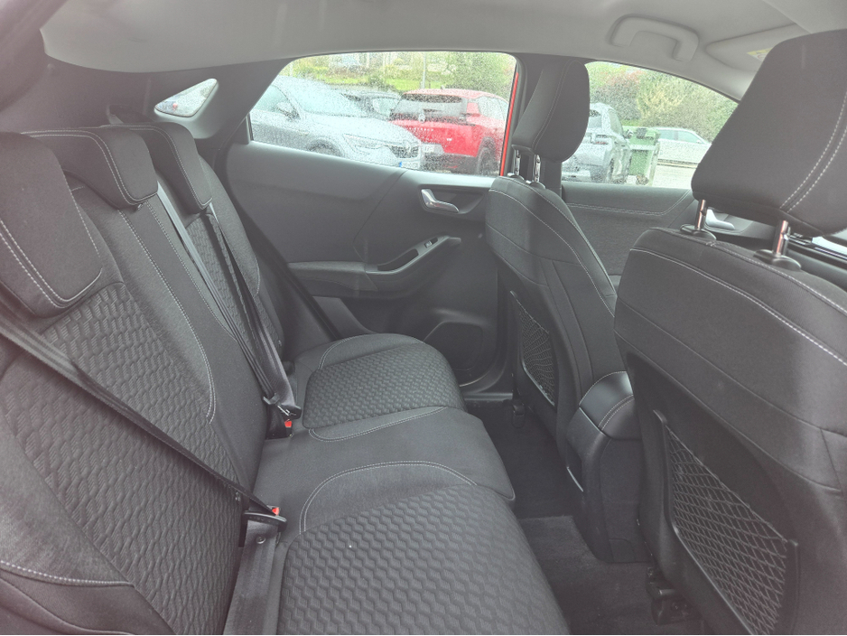 2021 Ford Puma - image 7