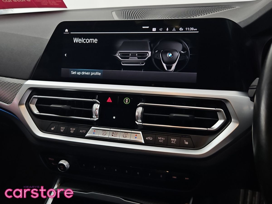 2022 BMW 3 Series 330 E Xdrive M Sport Auto 330 e xDrive M Sport 330 e xDrive 292 12kWh PHEV 113BHP /83kw Step Auto Start/Stop €34,880