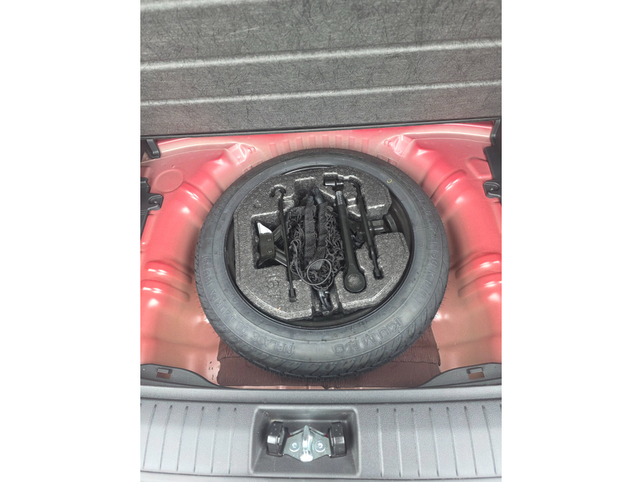 2023 Hyundai Kona - image 16