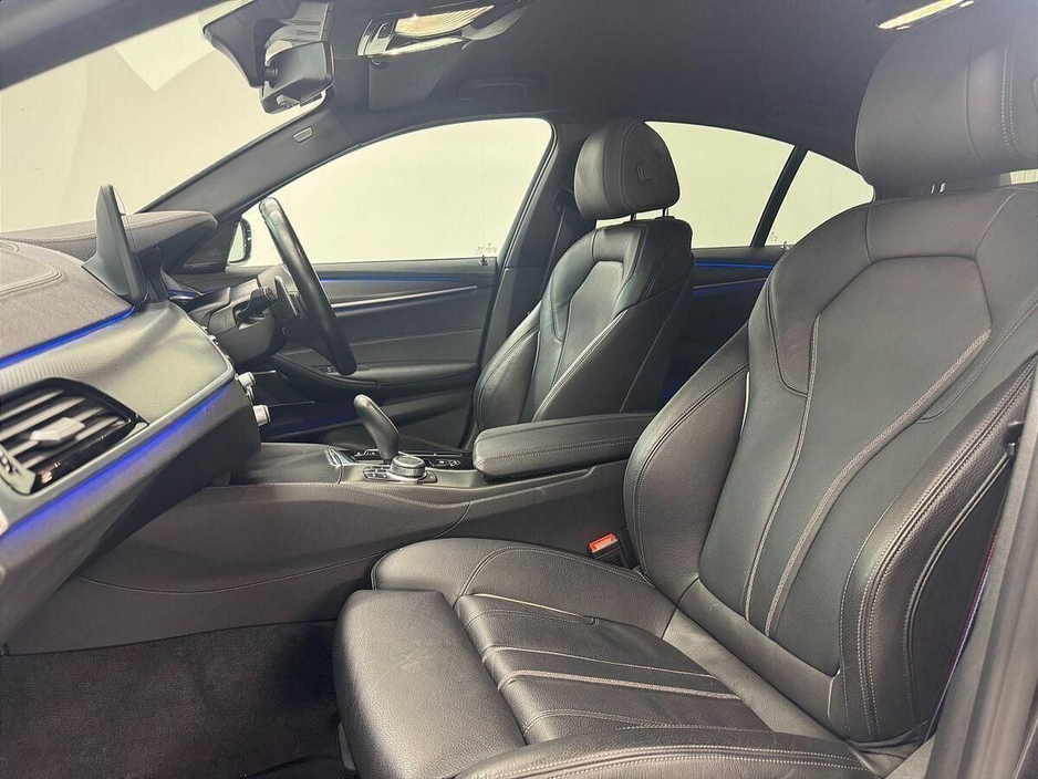 2022 BMW 5 Series 520d M Sport Saloon €42,975