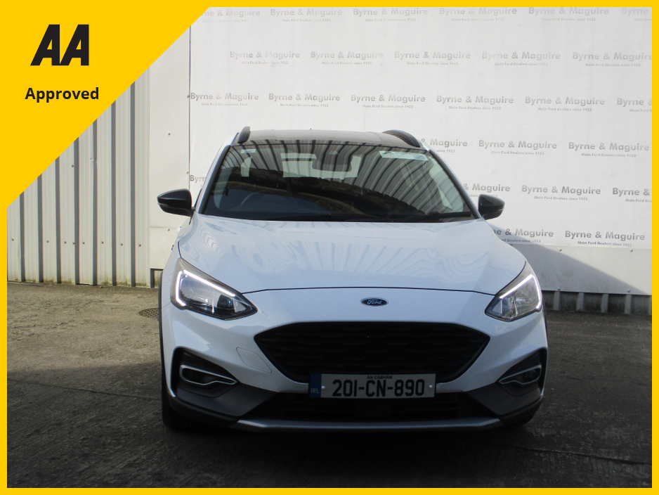 2020 Ford Focus - image 4