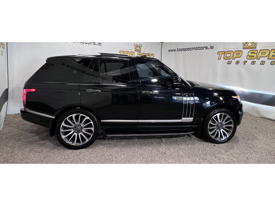 2013 Land Rover Range Rover - image 4