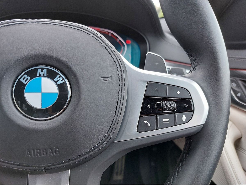 2024 BMW 5 Series - image 18