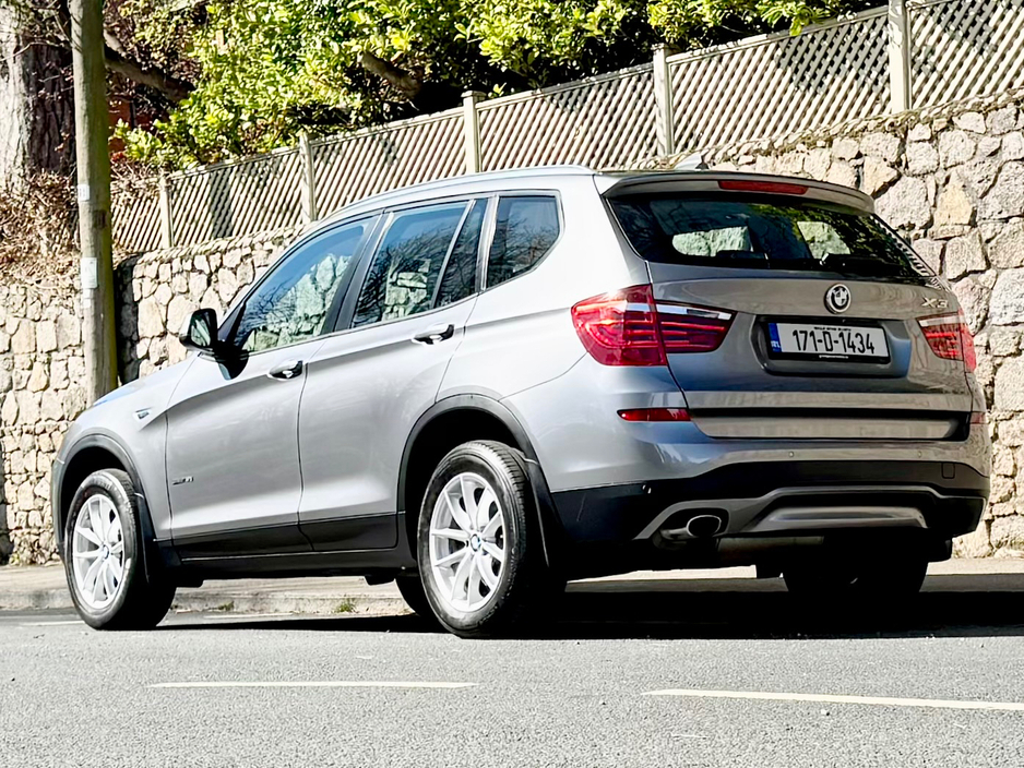 2017 BMW X3 - image 11