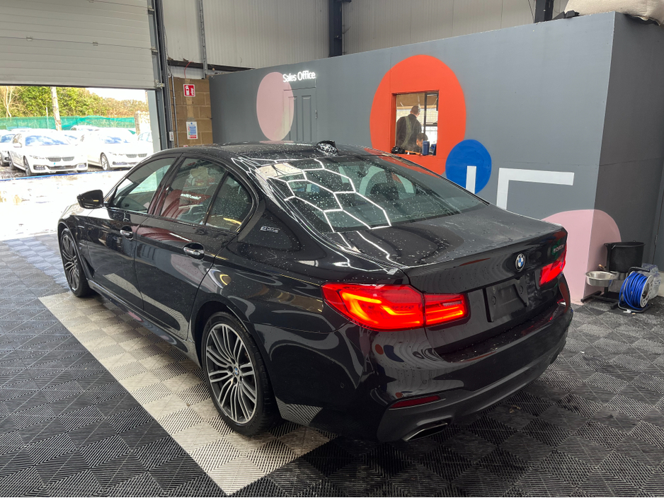 2018 BMW 5 Series €24950 2018 BMW 530E M-SPORT IPERFORMANCE 2.0 AUTOMATIC / CRUISE CONTROL / 360° CAMERA / ELECTRIC MEMORY & HEATED SEATS / PADDLE SHIFTERS / AMBIENT LIGHTS / HEATED REAR SEATS €24,950