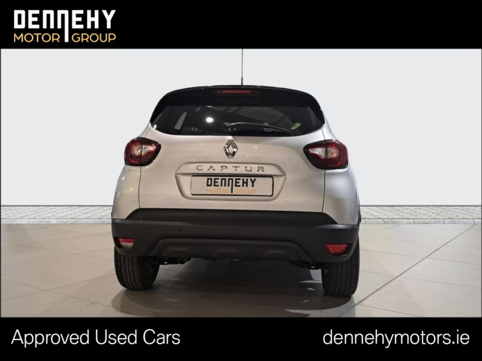 2019 Renault Captur - image 11