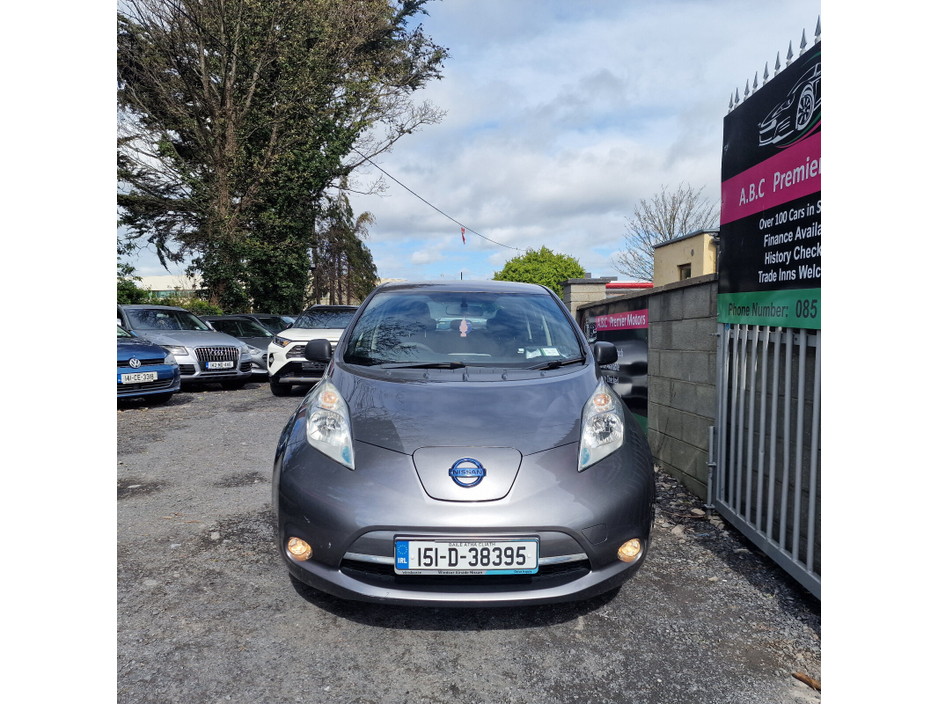 2015 Nissan Leaf - image 7