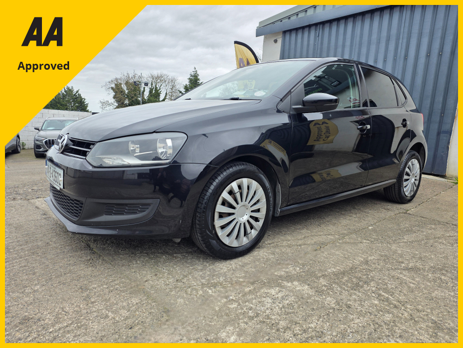 2014 Volkswagen Polo - image 3