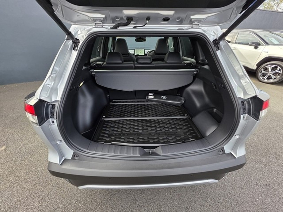 2025 Toyota Corolla Cross 1.8 Hybrid Sol 5dr €42,449