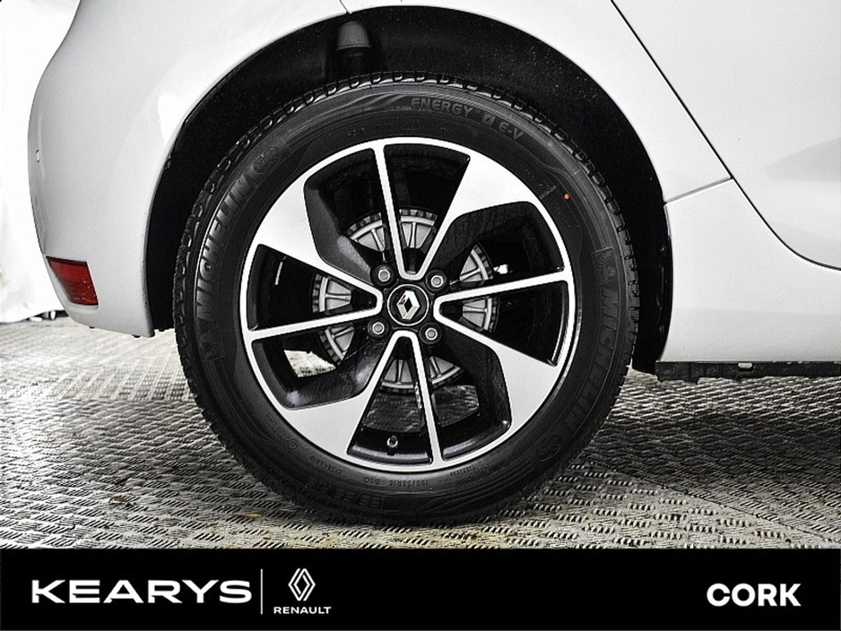 2019 Renault Zoe - image 8